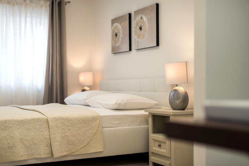 Eden Apartments Zadar Bagian luar foto
