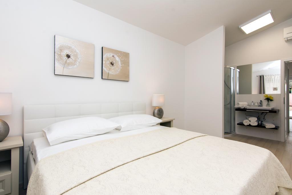 Eden Apartments Zadar Bagian luar foto